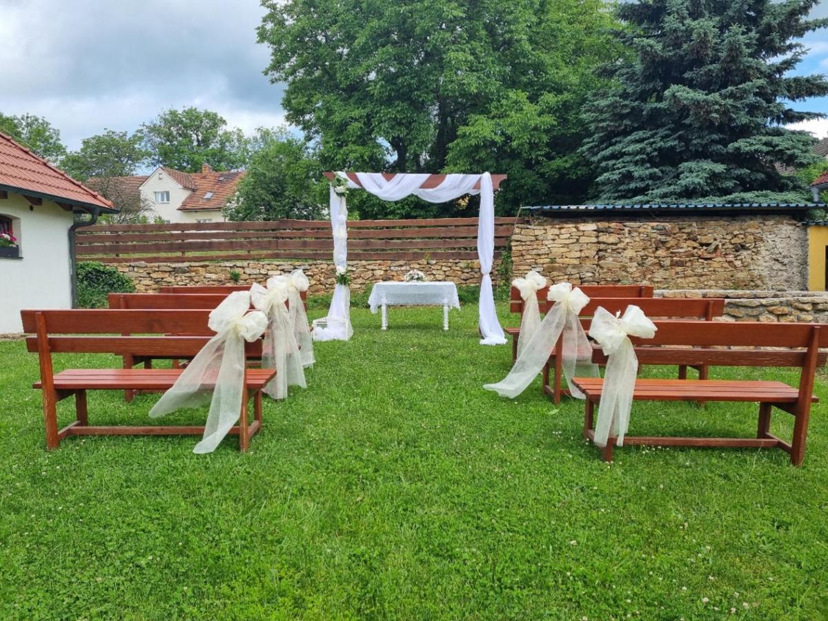 Penzion U Farmáře Chotoviny Esterno foto