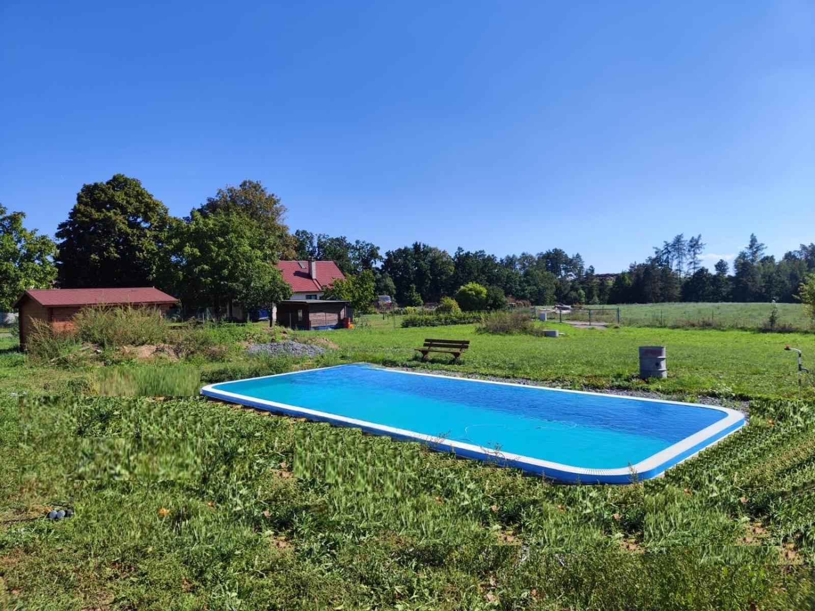 Hotel Penzion U Farmáře Chotoviny Esterno foto